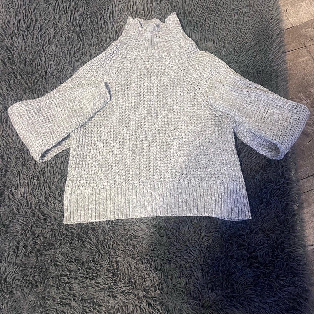 American Eagle Outfitters Light Gray Cowl Neck Sweater